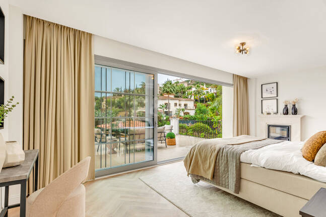 Modern Masterpiece Overlooking the Greens of Los Arqueros