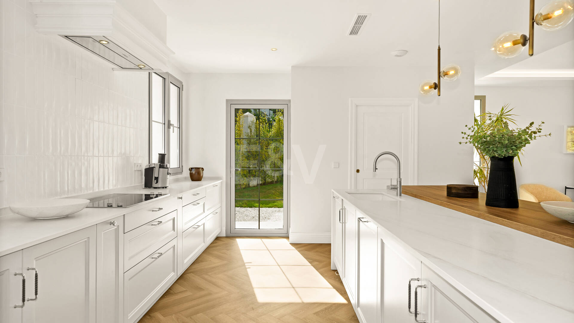 Brandneue Designervilla mit Passivhaus-Effizienz in Los Arqueros