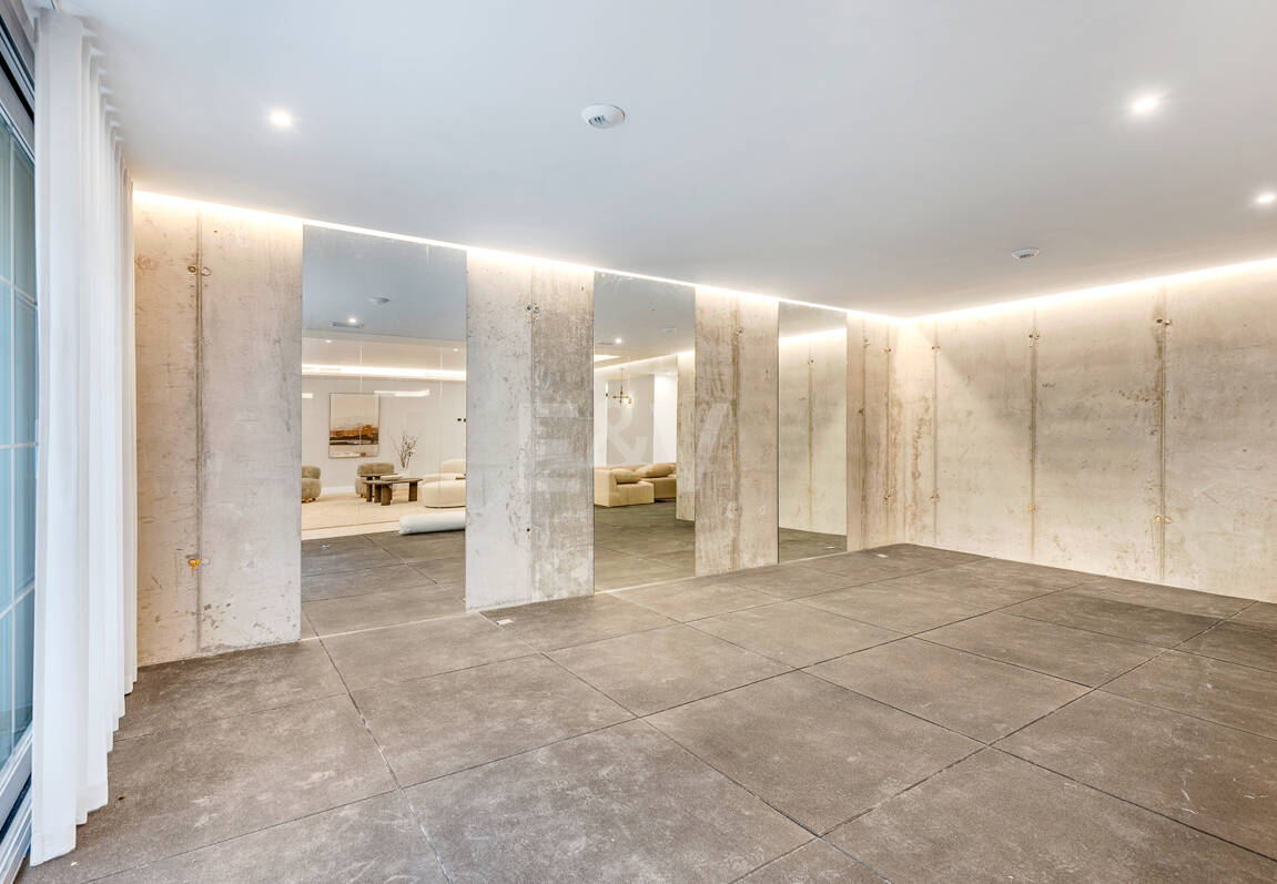 Modern Masterpiece Overlooking the Greens of Los Arqueros