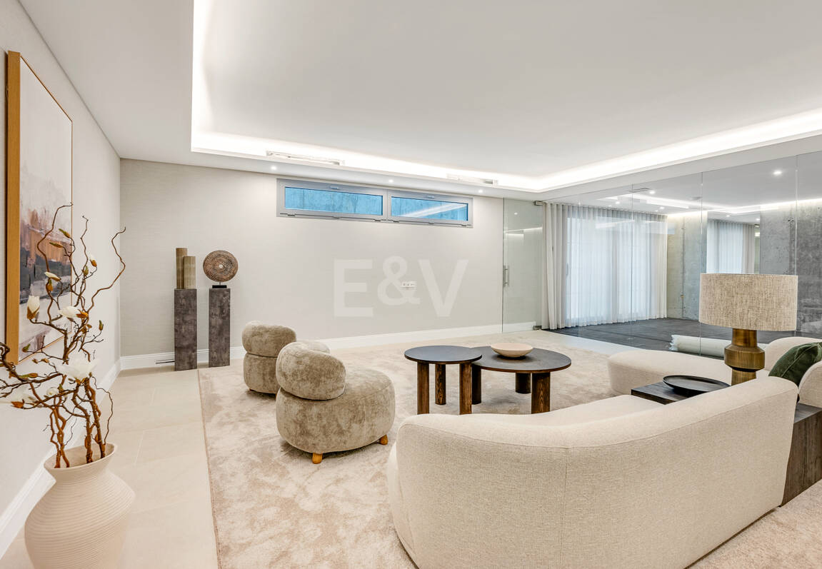 Modern Masterpiece Overlooking the Greens of Los Arqueros