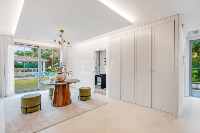 Modern Masterpiece Overlooking the Greens of Los Arqueros