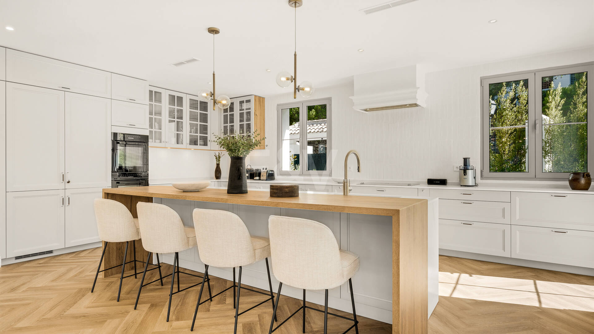 Brandneue Designervilla mit Passivhaus-Effizienz in Los Arqueros