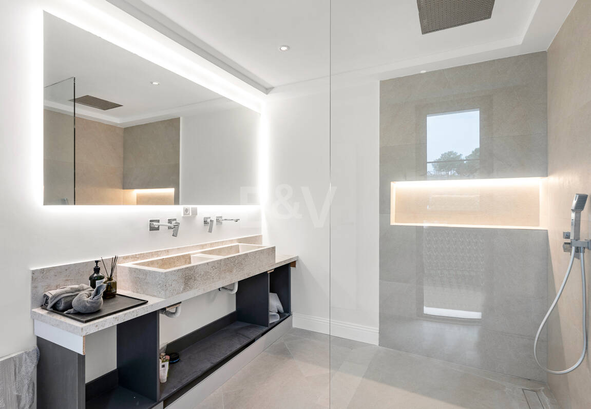 Modern Masterpiece Overlooking the Greens of Los Arqueros