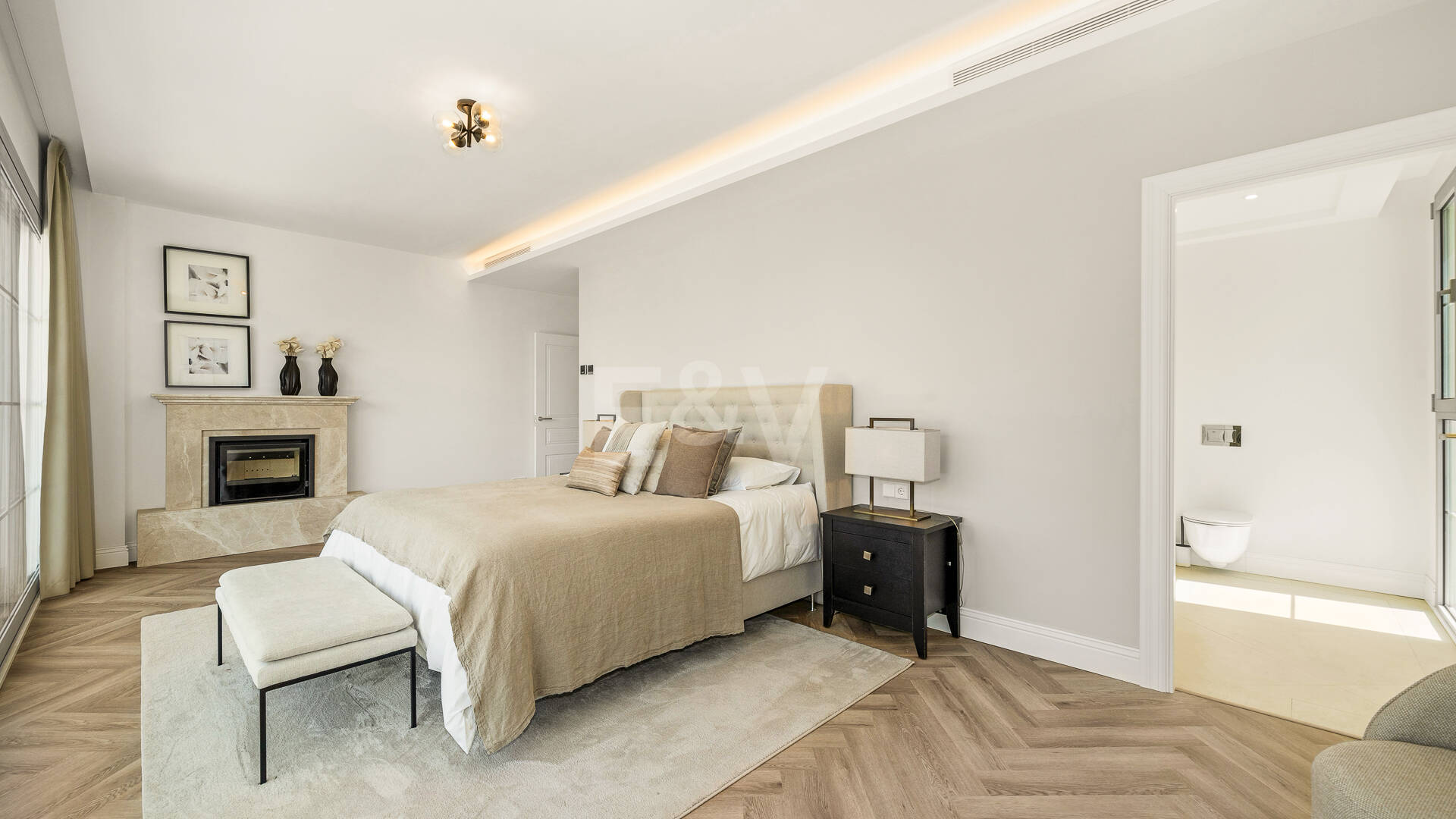 Brandneue Designervilla mit Passivhaus-Effizienz in Los Arqueros