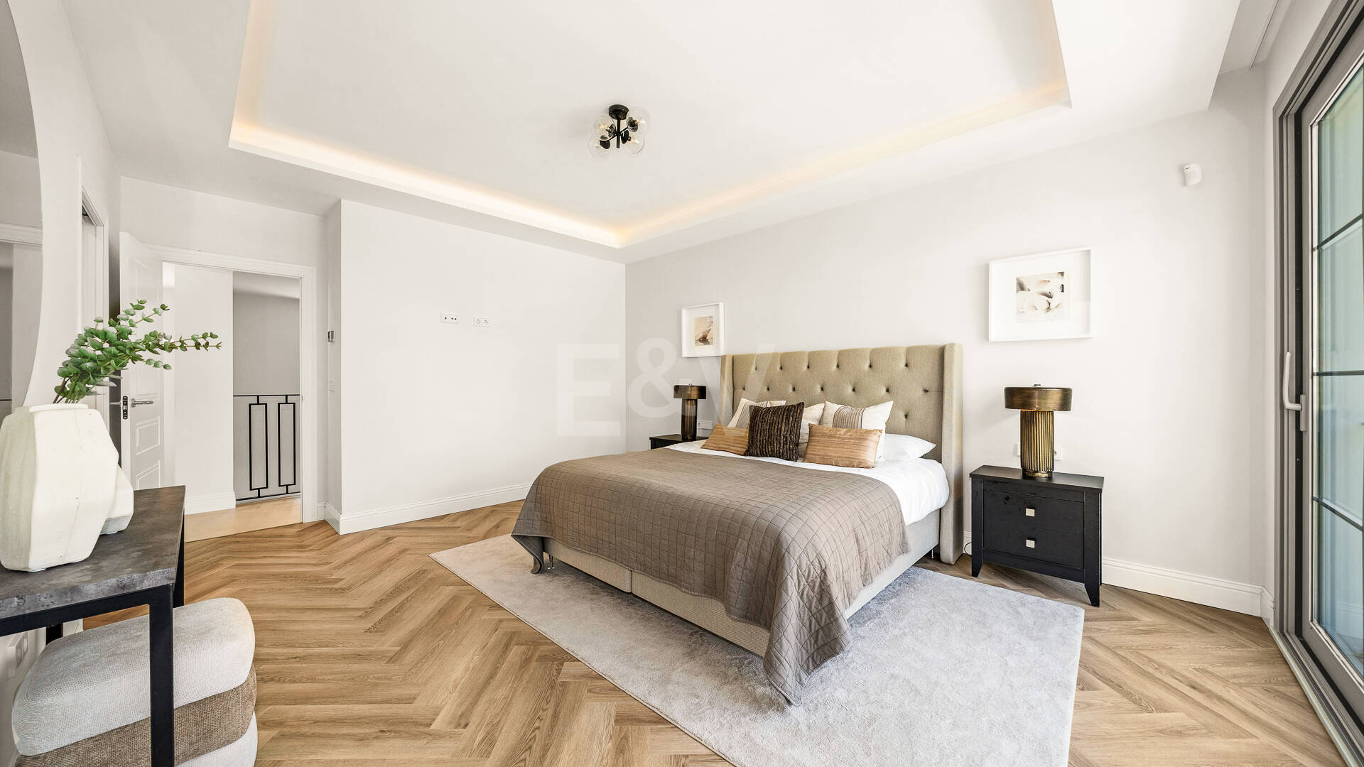 Brandneue Designervilla mit Passivhaus-Effizienz in Los Arqueros