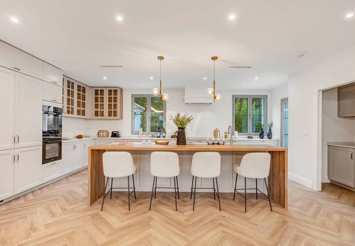 Modern Masterpiece Overlooking the Greens of Los Arqueros