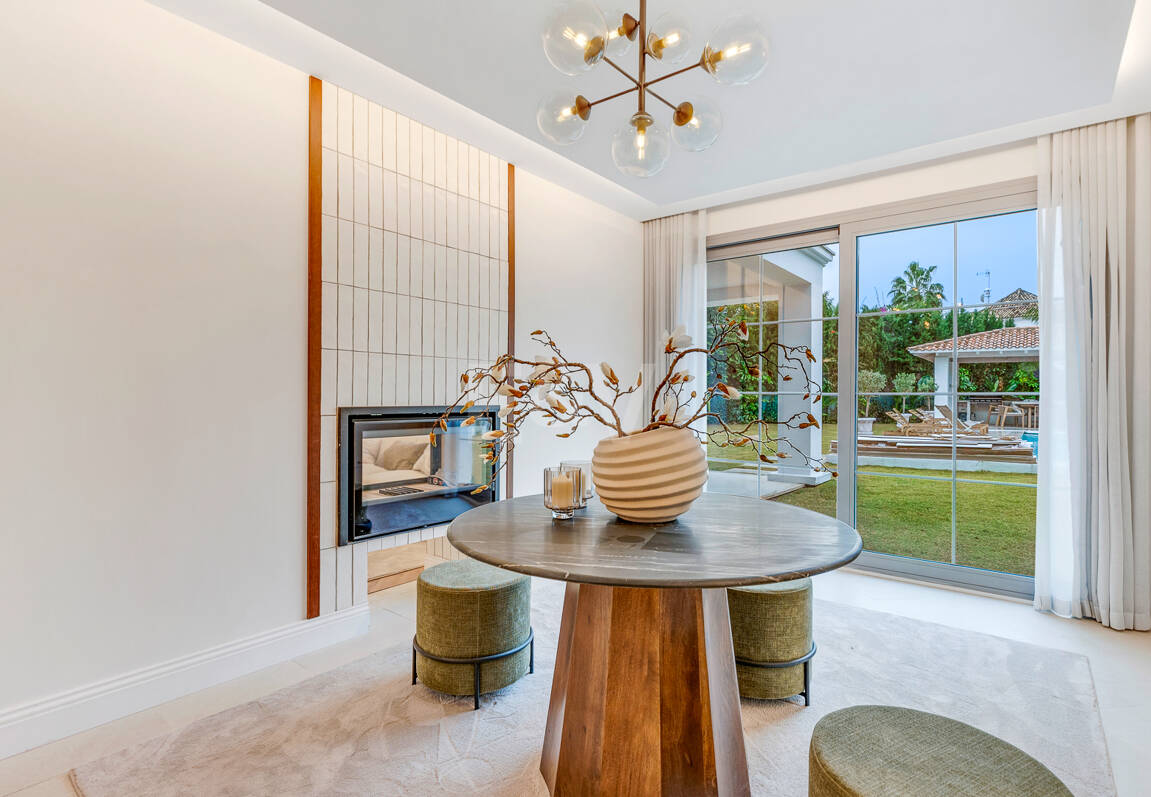 Modern Masterpiece Overlooking the Greens of Los Arqueros