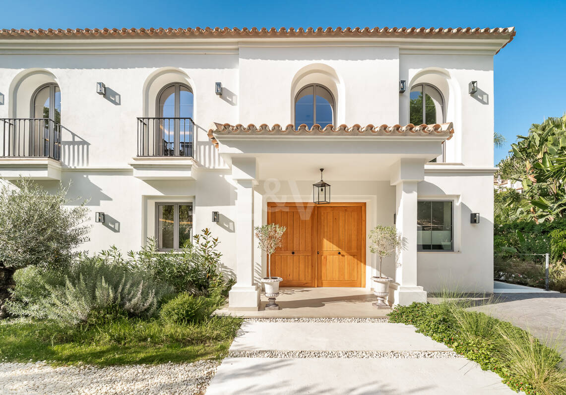 Brandneue Designervilla mit Passivhaus-Effizienz in Los Arqueros