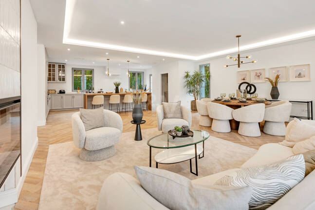 Modern Masterpiece Overlooking the Greens of Los Arqueros