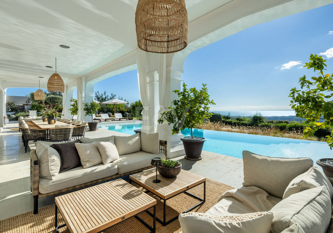 Prestigiosa villa de golf en Marbella Club con vistas impresionantes al Mediterráneo