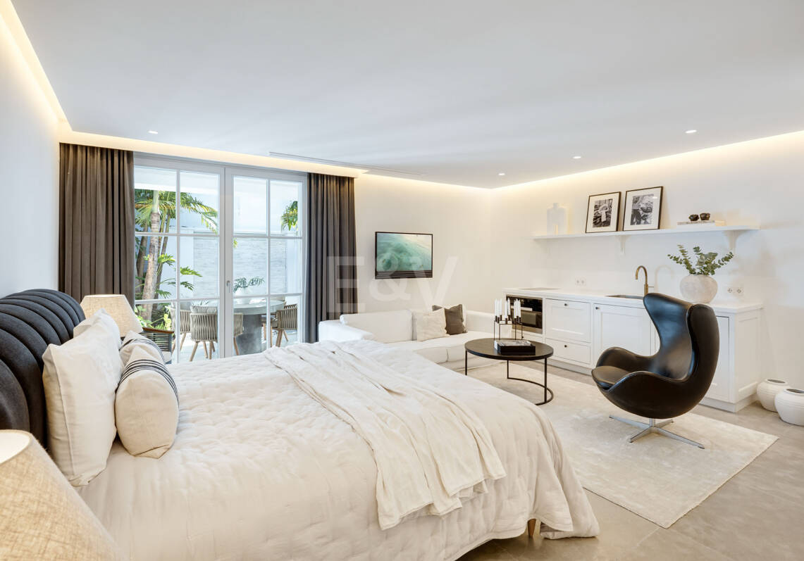 Prestigiosa villa de golf en Marbella Club con vistas impresionantes al Mediterráneo