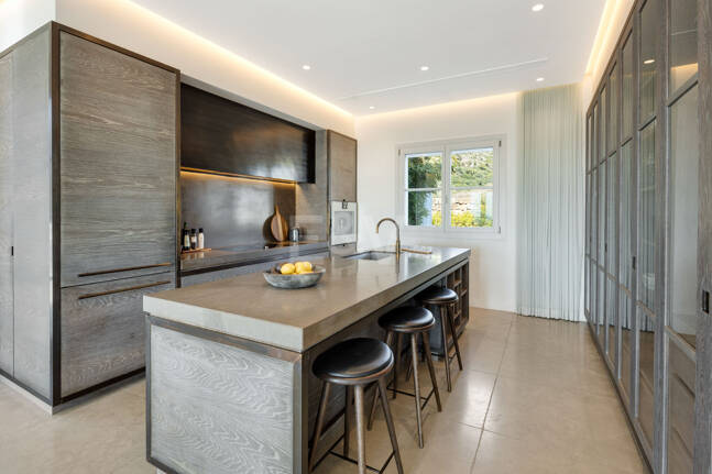 Prestigefylld Marbella Club Golf Villa med Breathtaking Mediterranean Vistas