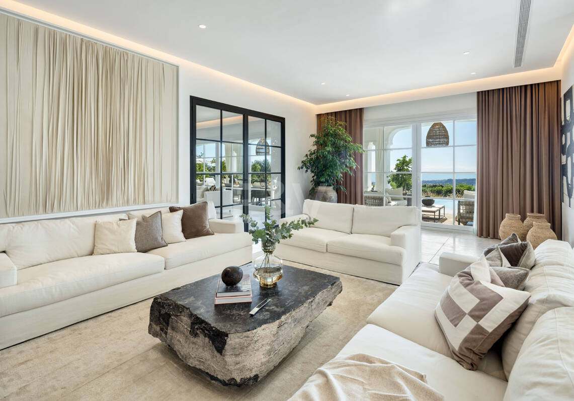 Prestigiosa villa de golf en Marbella Club con vistas impresionantes al Mediterráneo
