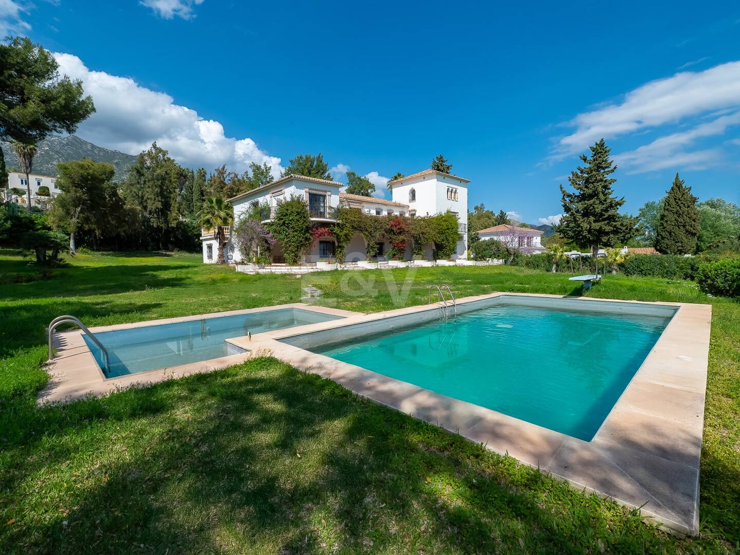 Exceptional Investment Opportunity on Marbella’s Golden Mile