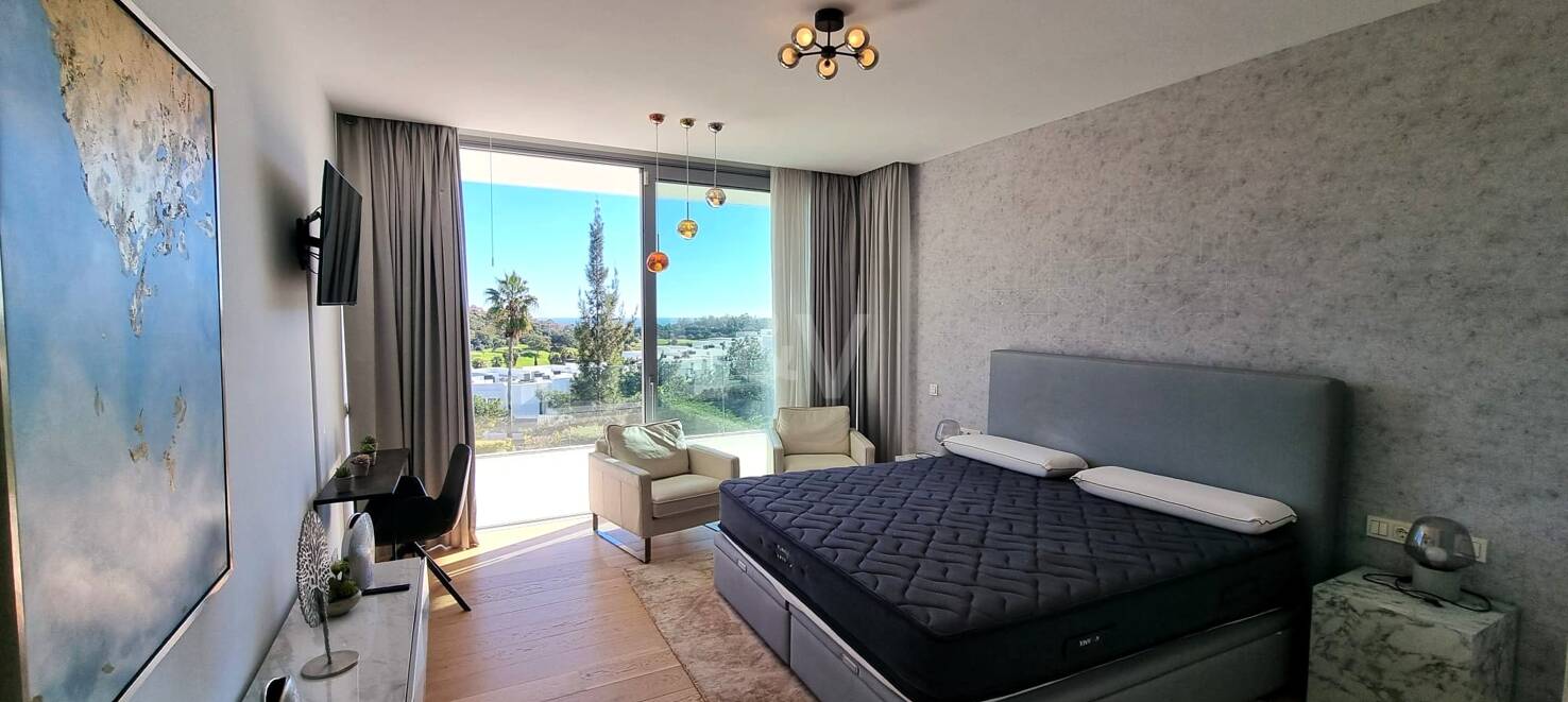 Villa de lujo en comunidad privada de nueva construcción – Santa Clara Golf, Marbella