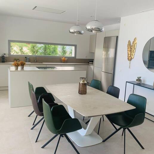 Luxury villa in a newly built private community – Santa Clara Golf, Marbella