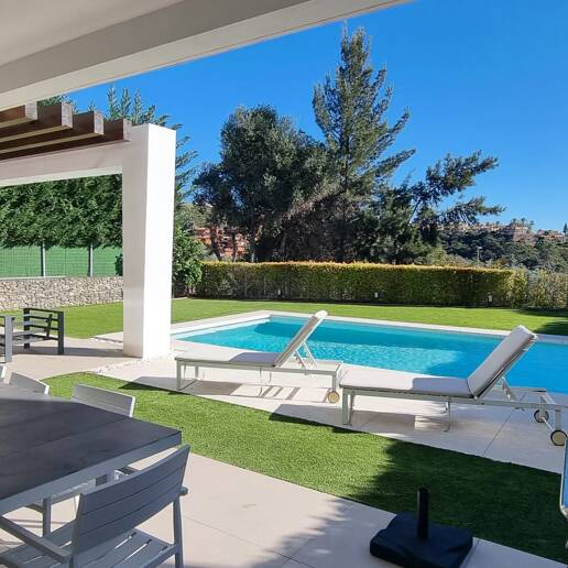 Villa de lujo en comunidad privada de nueva construcción – Santa Clara Golf, Marbella