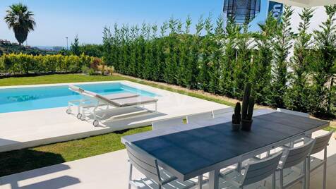 Luxury villa in a newly built private community – Santa Clara Golf, Marbella