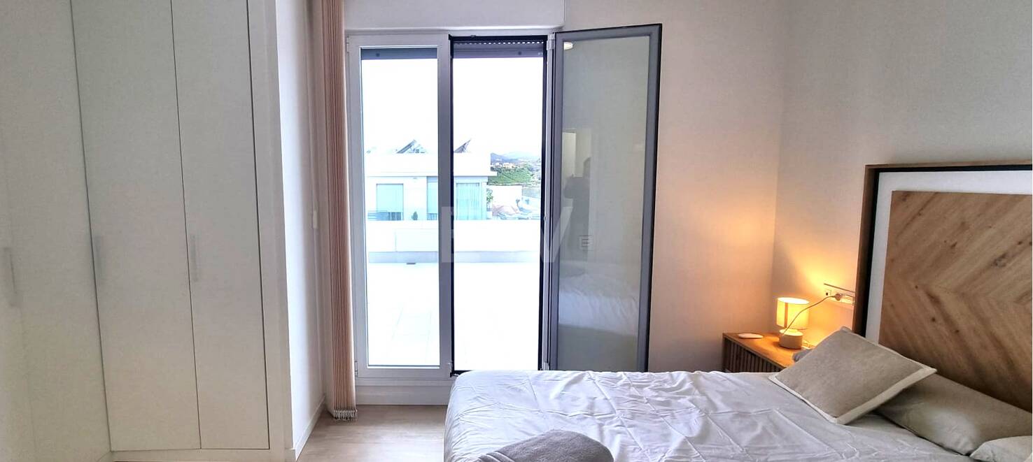 Exclusive 3-bedroom penthouse with a spectacular panoramic terrace in San Pedro de Alcántara