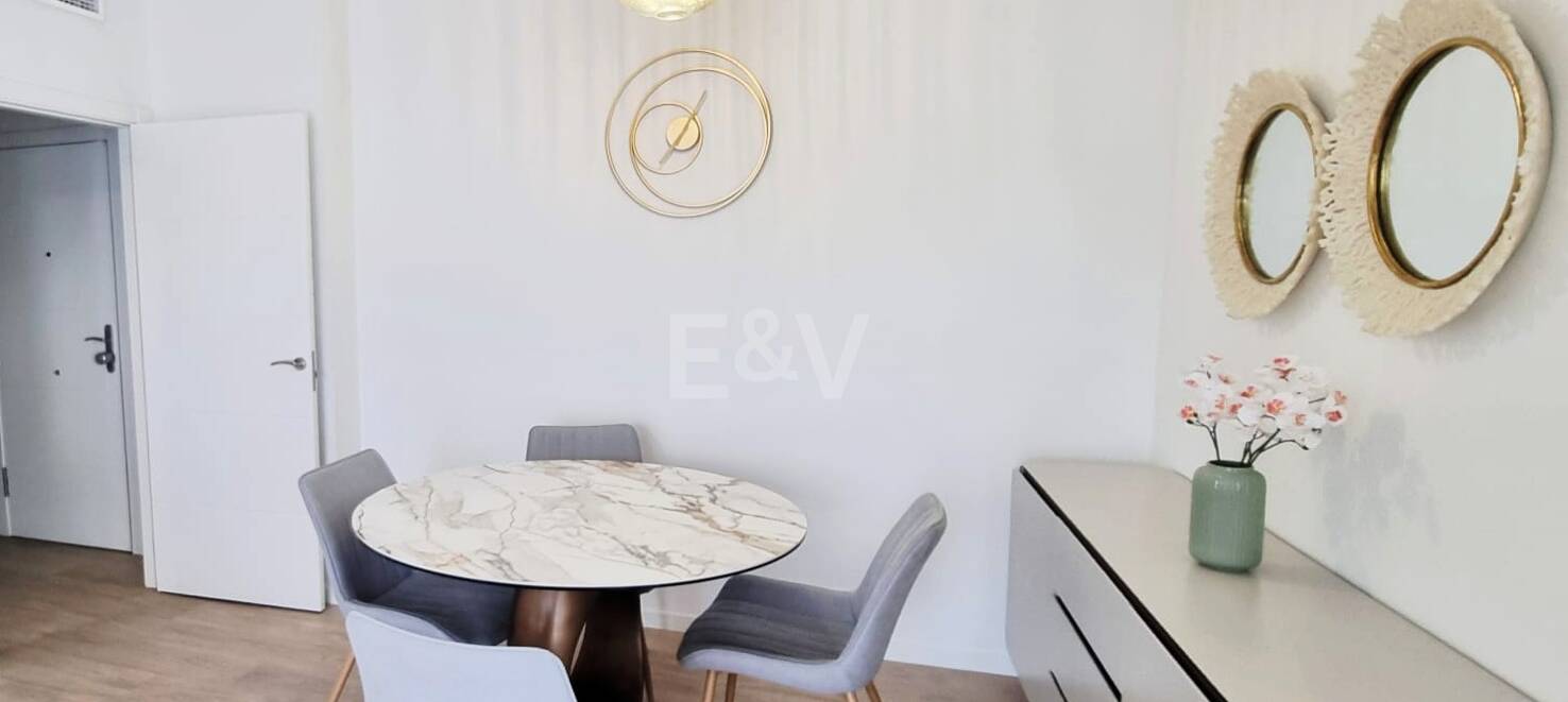 Exclusive 3-bedroom penthouse with a spectacular panoramic terrace in San Pedro de Alcántara