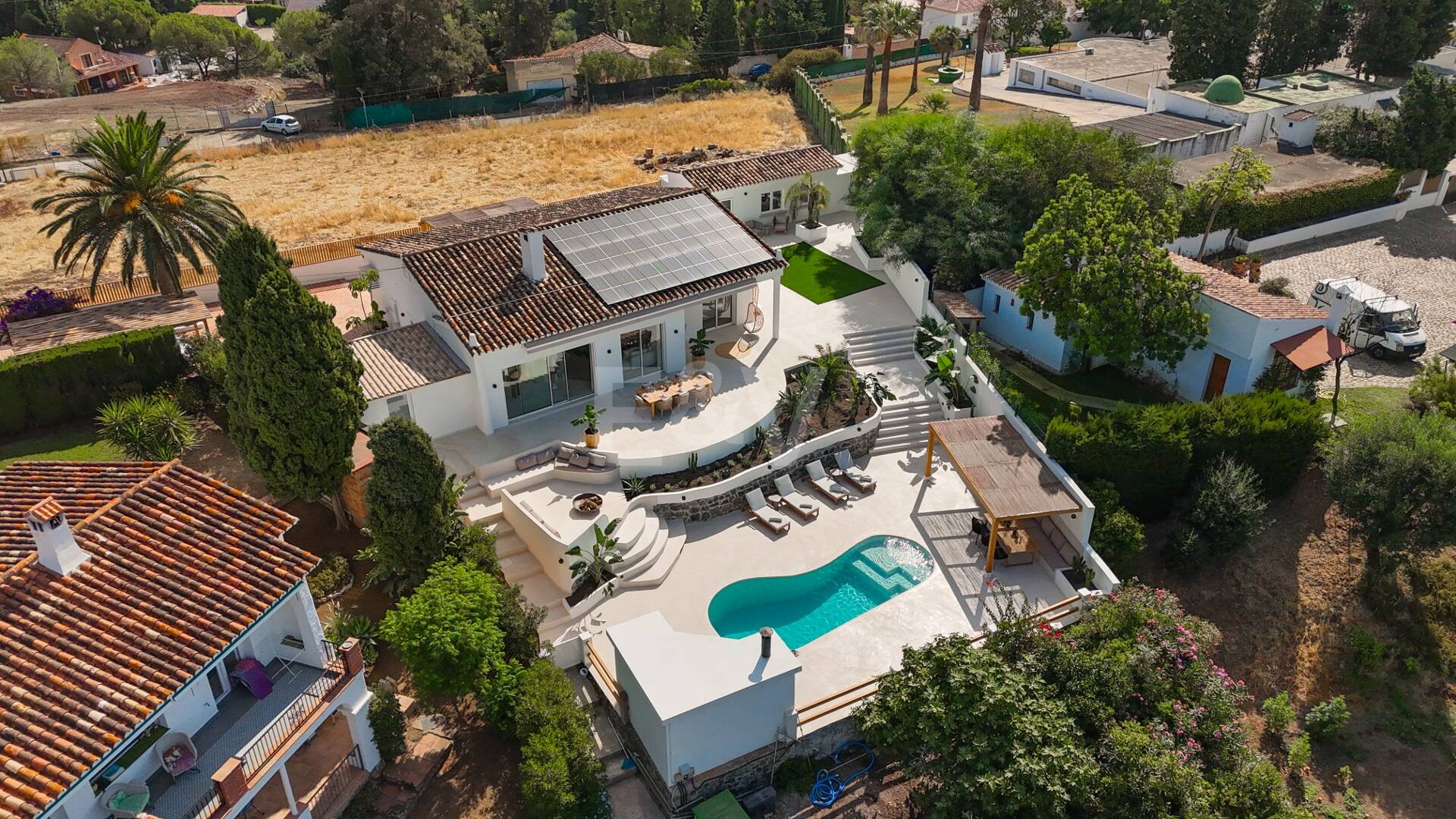 Villa con vistas abiertas cerca de golf y excelentes comodidades