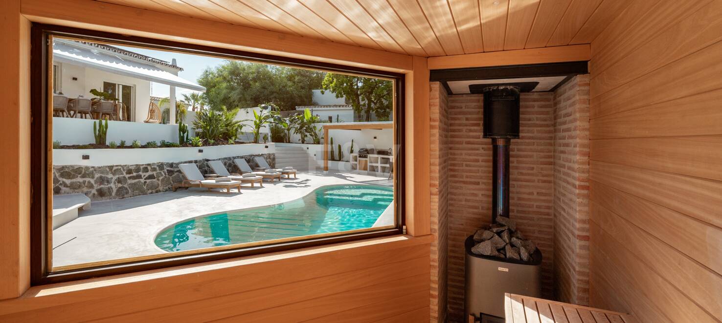 Villa with Open Horizons Views Close to Golf and Top Amenities