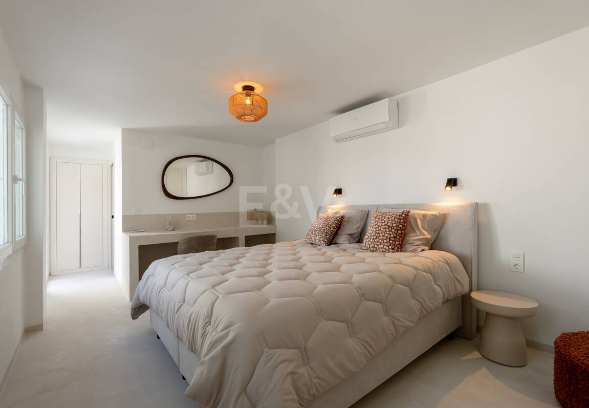Villa con vistas abiertas cerca de golf y excelentes comodidades