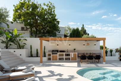 Villa con vistas abiertas cerca de golf y excelentes comodidades