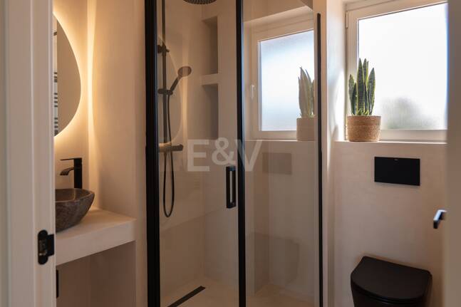 Villa con vistas abiertas cerca de golf y excelentes comodidades