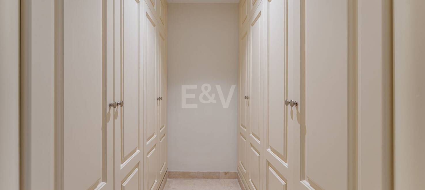 Elegante apartamento con jardín en una exclusiva comunidad cerrada