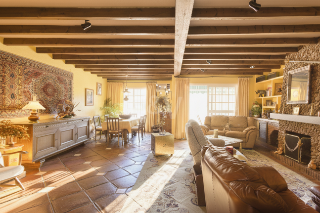 Maison de ville andalouse à Benahavís Centre avec vues sur la montagne & Investissement Appel