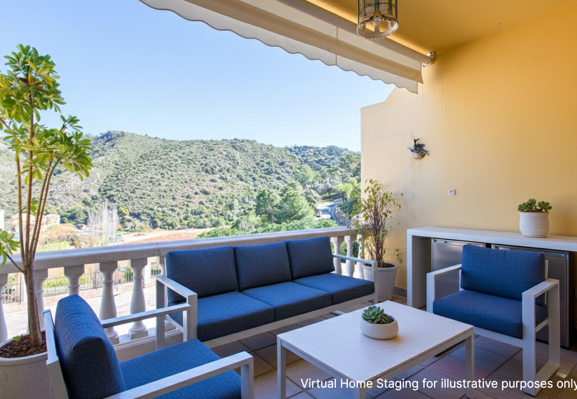 Maison de ville andalouse à Benahavís Centre avec vues sur la montagne & Investissement Appel