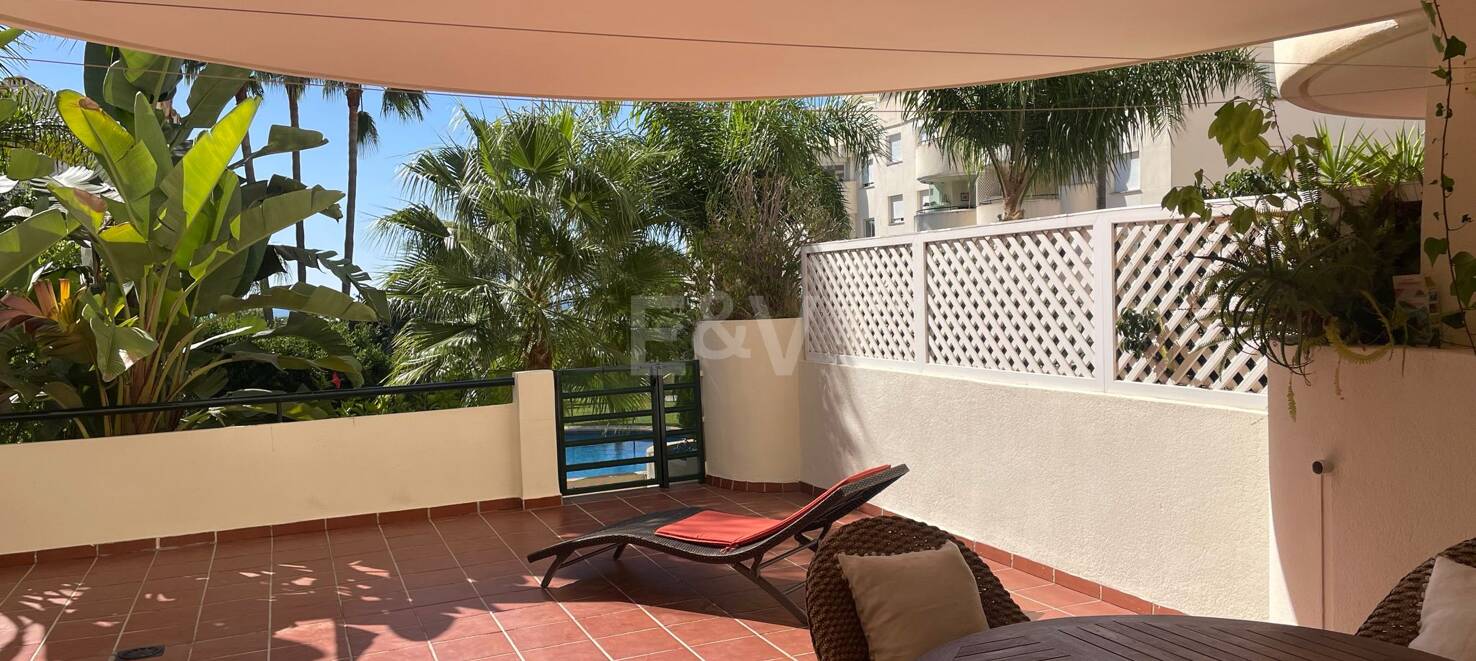 Geräumige Qualitätswohnung mit 3 Schlafzimmern an der Goldenen Meile, zu Fuß zum Strand und allen Dienstleistungen