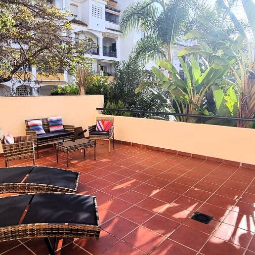 Geräumige Qualitätswohnung mit 3 Schlafzimmern an der Goldenen Meile, zu Fuß zum Strand und allen Dienstleistungen