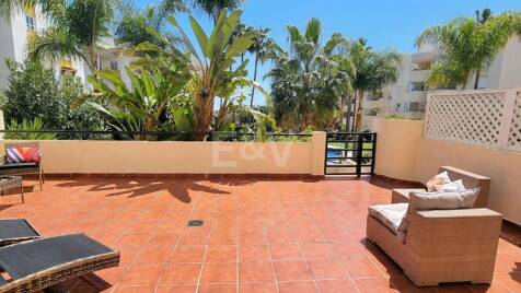 Appartement rez de chaussée à louer à long terme en Marbella Golden Mile, Marbella (Toutes les zones)