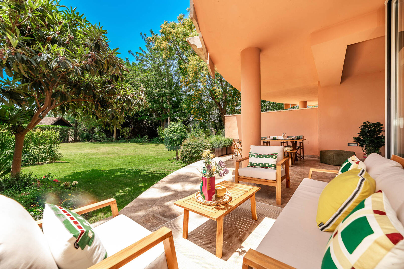 Hermoso apartamento con jardin privado junto a Los Naranjos Golf