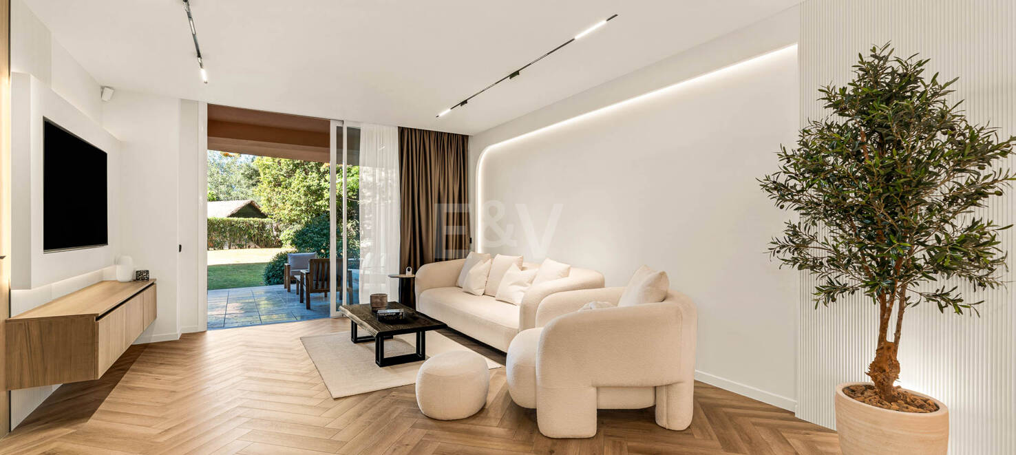 Chic Garden Apartment with Privacy next to Los Naranjos Golf