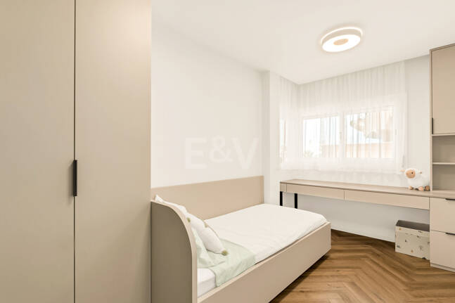 Hermoso apartamento con jardin privado junto a Los Naranjos Golf