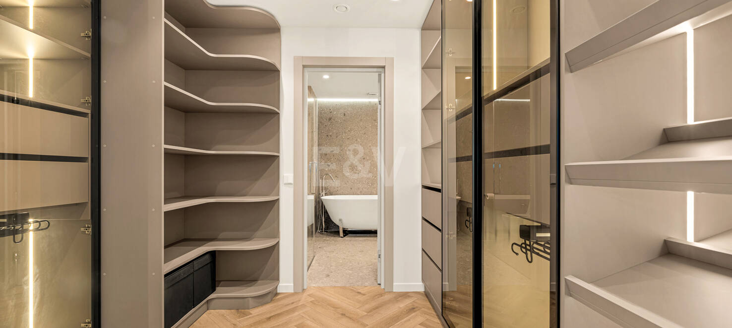 Chic Garden Apartment with Privacy next to Los Naranjos Golf