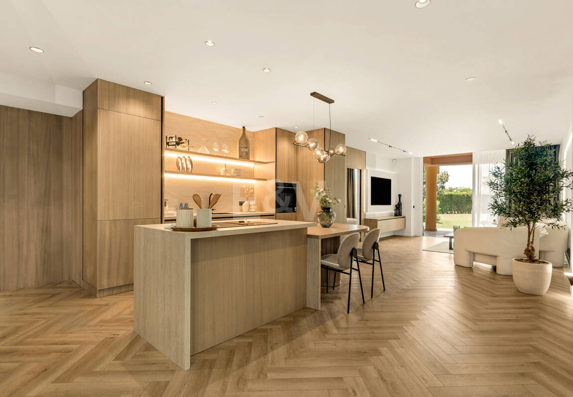 Hermoso apartamento con jardin privado junto a Los Naranjos Golf