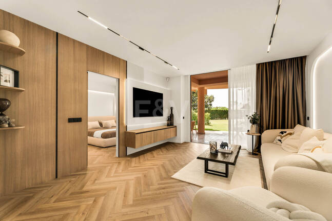 Hermoso apartamento con jardin privado junto a Los Naranjos Golf