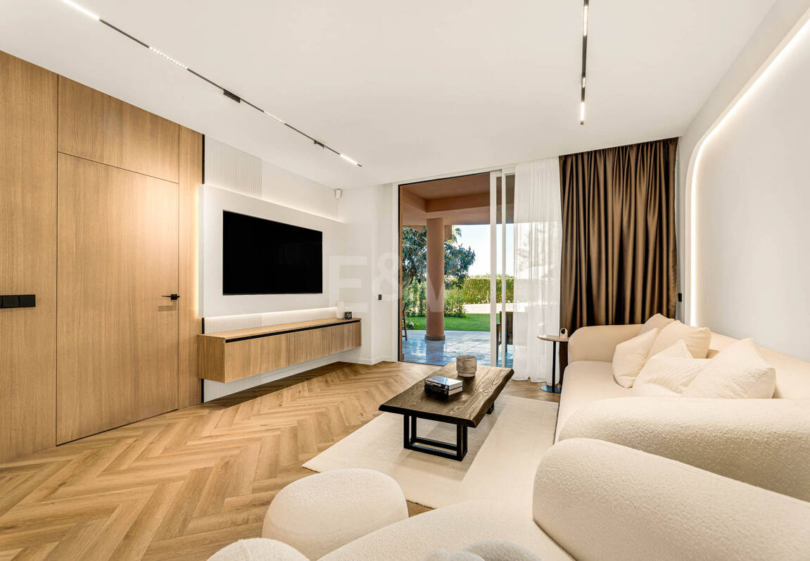 Hermoso apartamento con jardin privado junto a Los Naranjos Golf