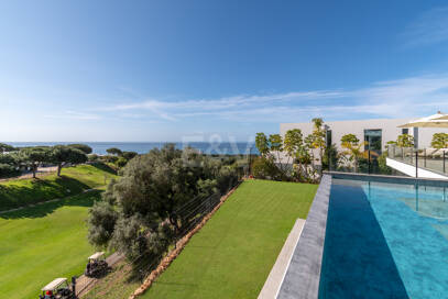 Impressive Villa on the Golf Frontline with Panoramic Views