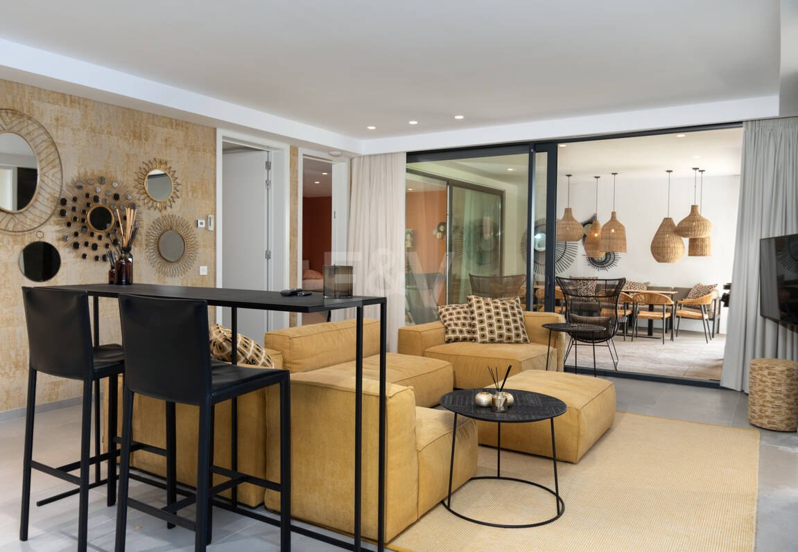 Impressive Villa on the Golf Frontline with Panoramic Views