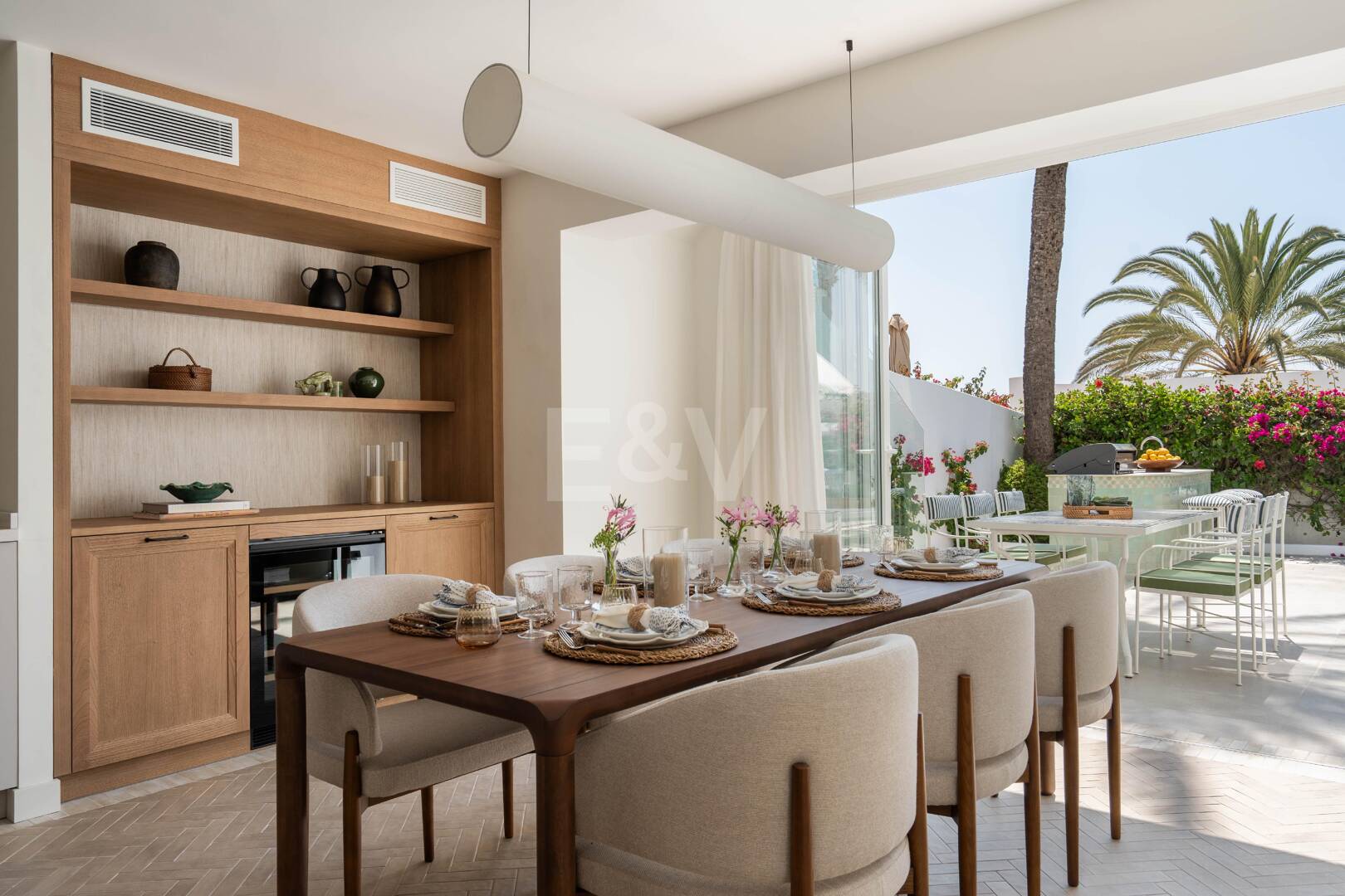 Beachfront Elegance on Marbella’s Golden Mile