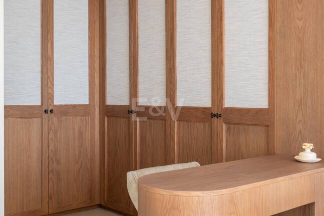 Beachfront Elegance on Marbella’s Golden Mile