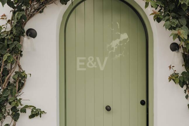 Beachfront Elegance on Marbella’s Golden Mile