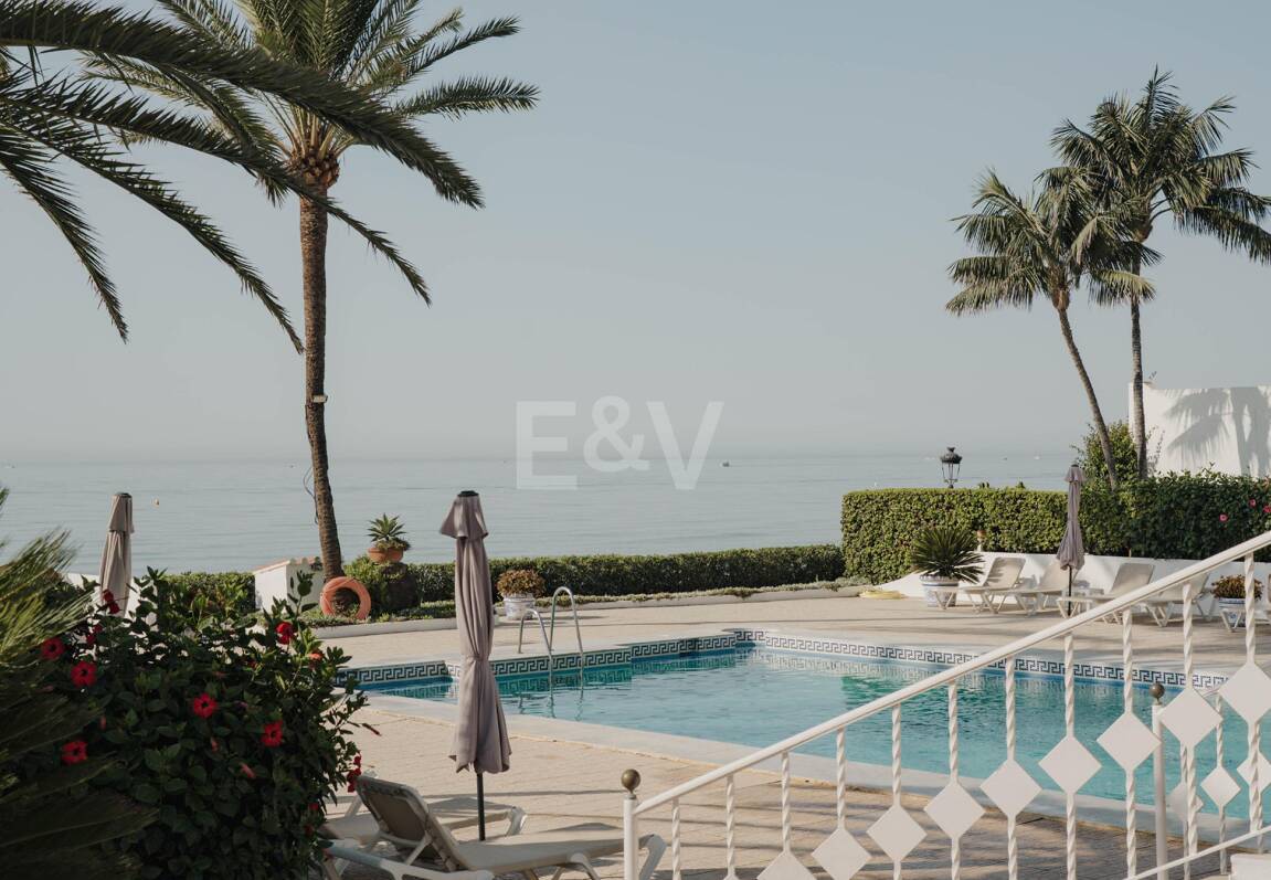 Beachfront Elegance on Marbella’s Golden Mile