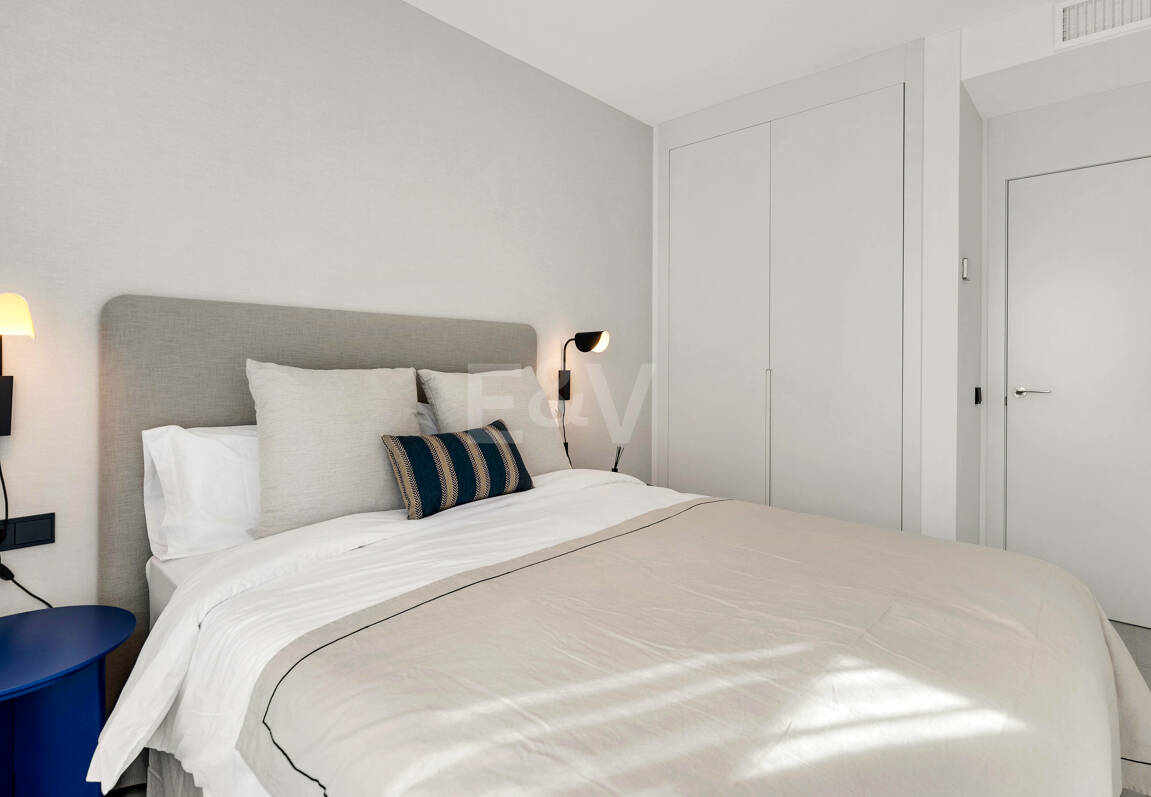 Apartamento de 3 habitaciones a estrenar en Medblue, Altos de Los Monteros con impresionantes vistas al mar