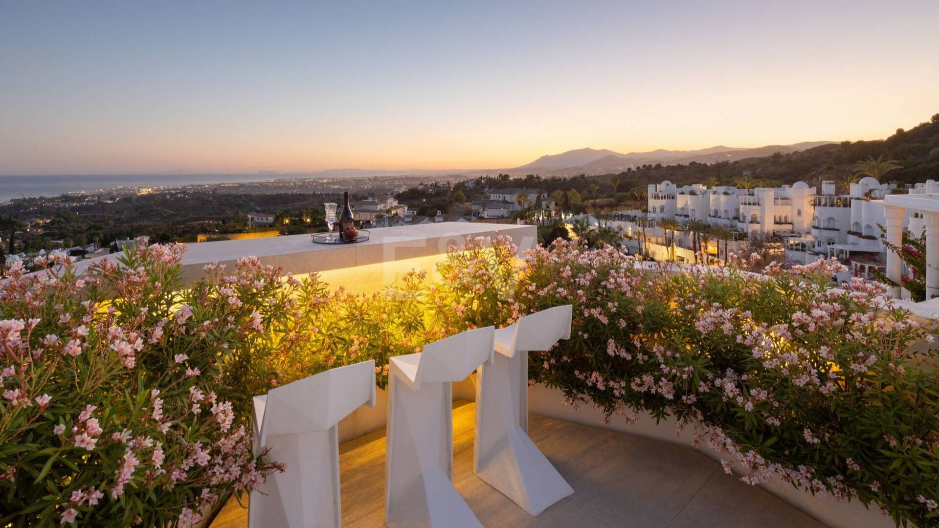 Impressive Duplex Penthouse with Private Pool and Panoramic Sea Views